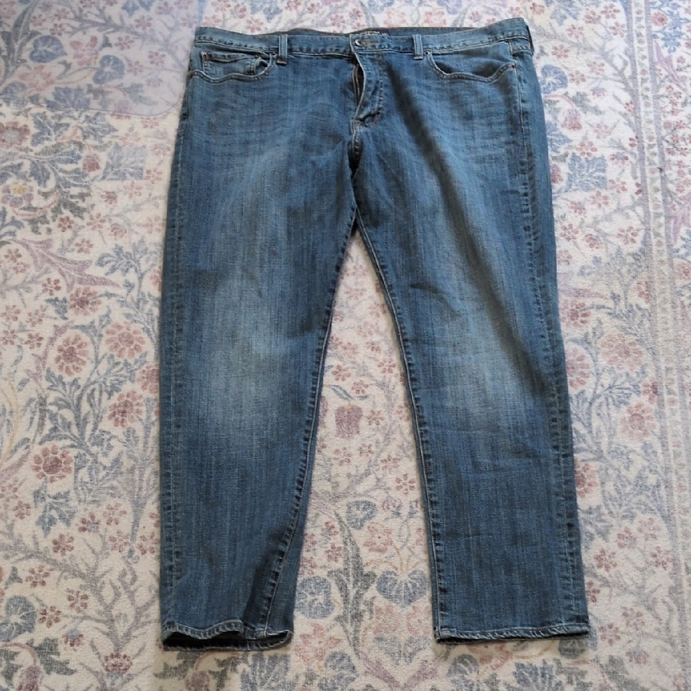 Lucky Brand Men's 42/32 Athletic Fit Blue Jeans